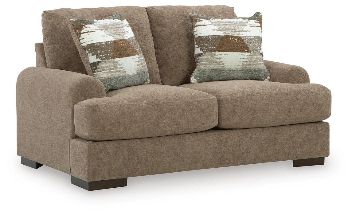 Nolenburg Loveseat