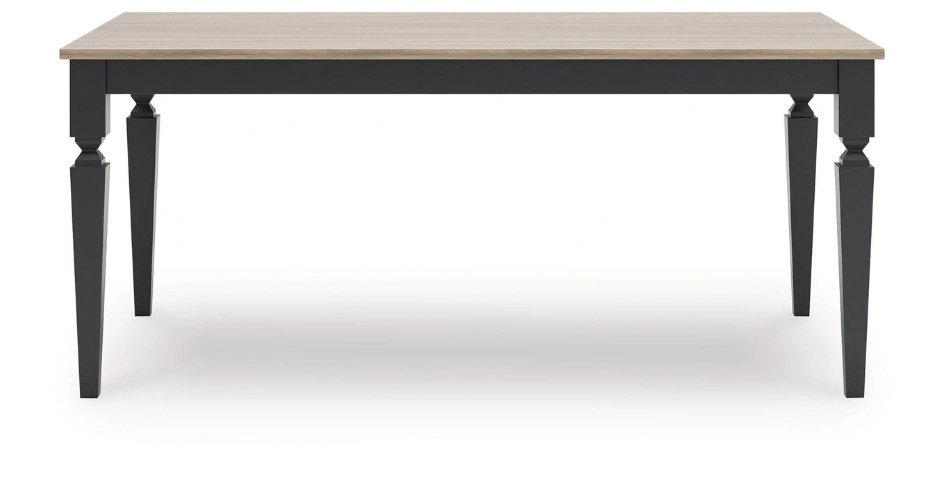 Plazaton Dining Table
