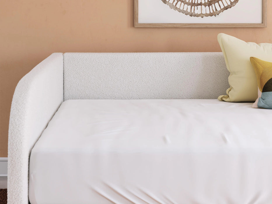 Shapella Bed