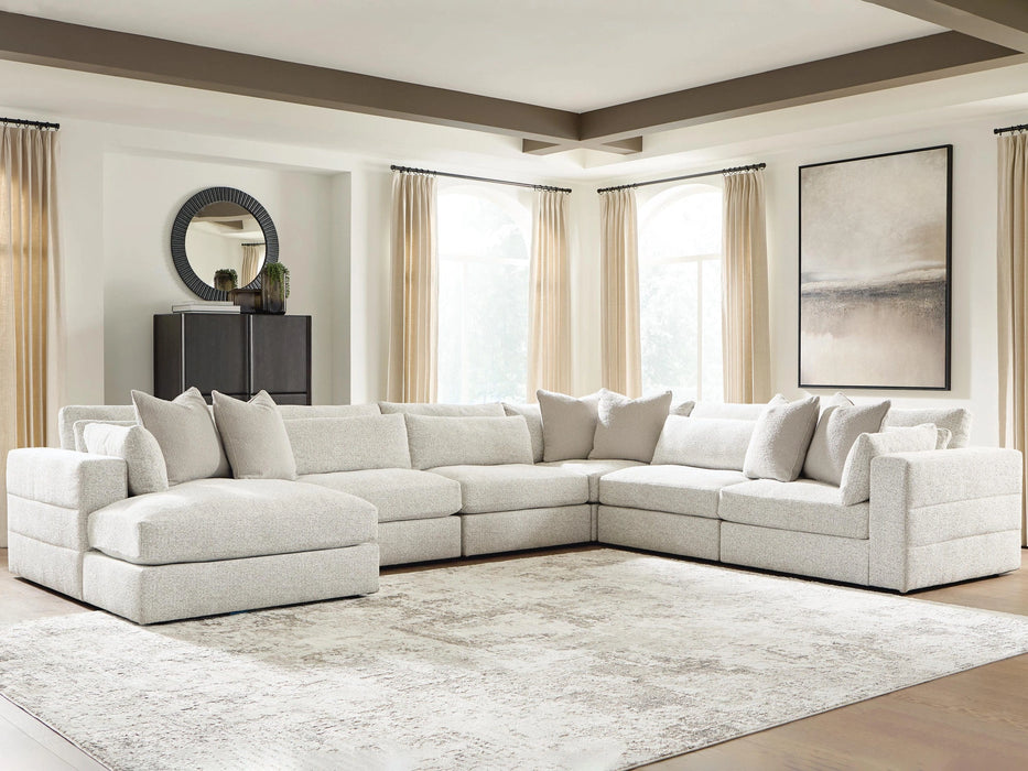 Stonecroft Manor Sectional