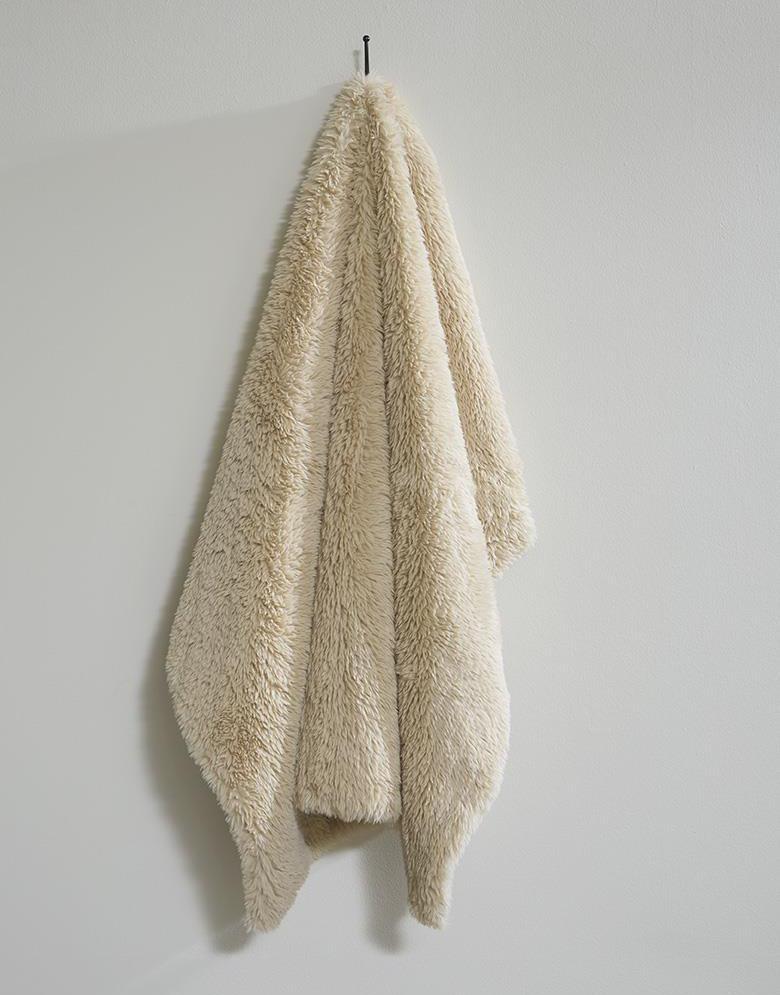 Blankets & Pillows Collection