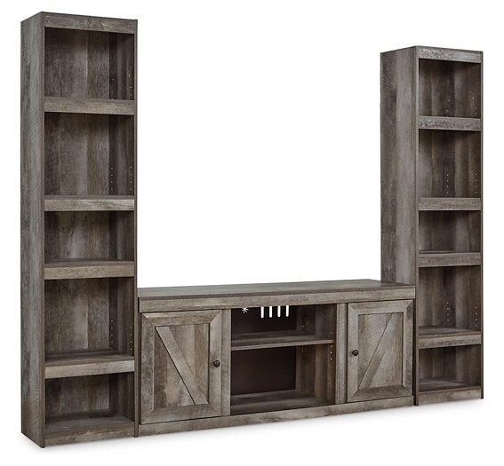 Wynnlow 3-Piece Entertainment Center