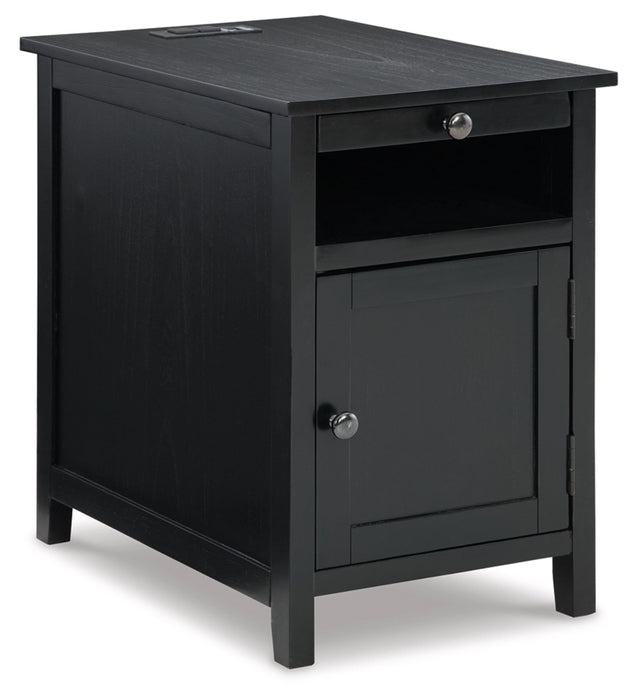 Claypool Black Chairside Table W/ Usb Ports