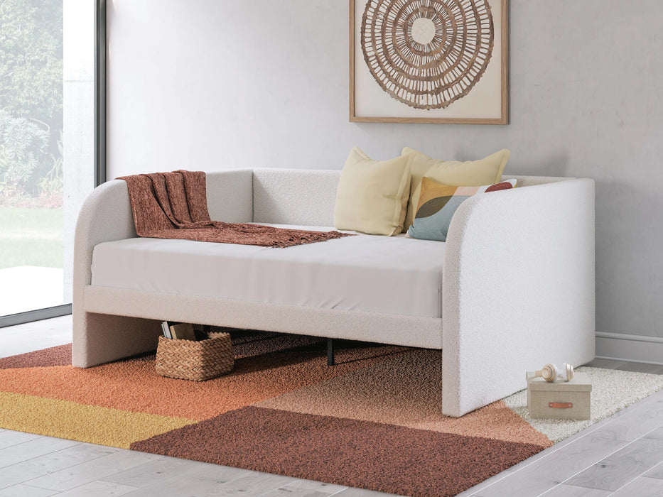 Shapella Bed