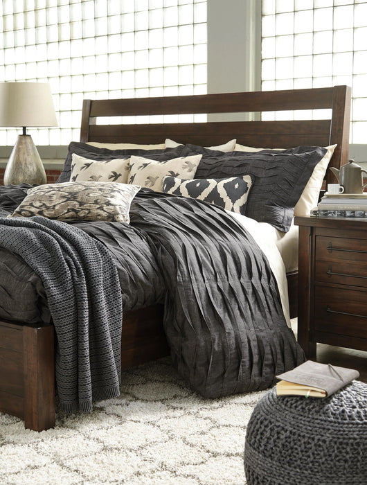 Starmore Bed