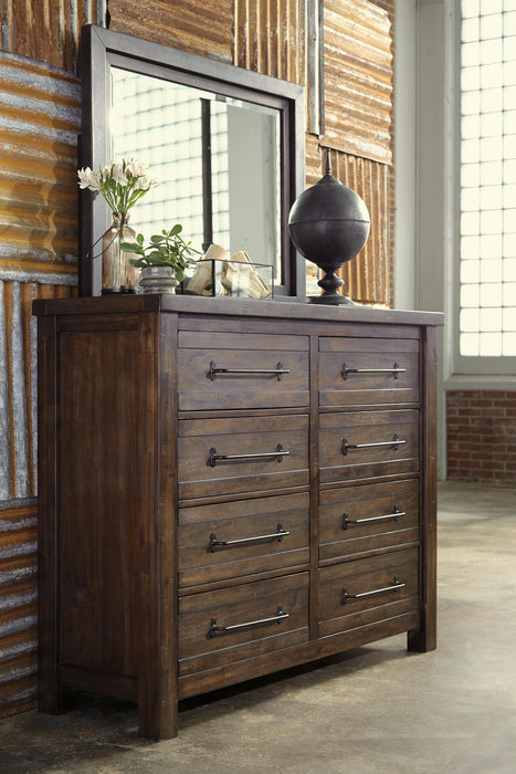 Starmore Dresser